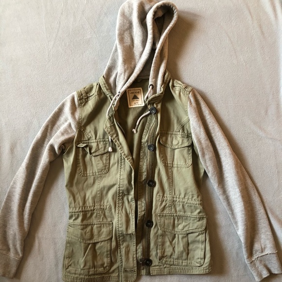 Jacket - Picture 1 of 3